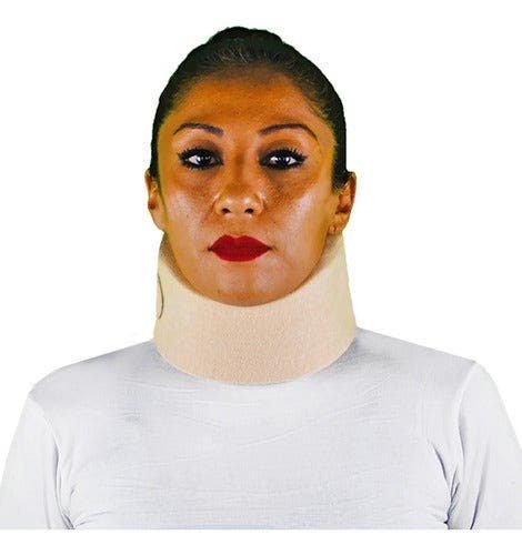 Cervical Collar Blando B01 Foam Alta Densidad Tynor | CMC Pharmacy Cabo Delivery in Cabo Cervical Collar Blando B01 Foam Alta Densidad Tynor